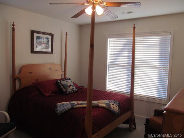 Barringer Woods - Residential