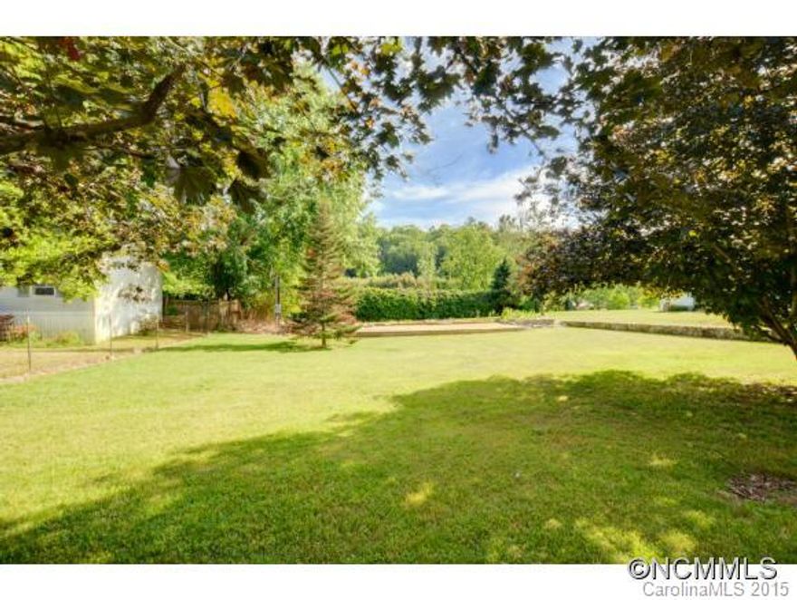 Great .38 acre tract close to town. Previously had singlewide. Ready to build. Public water and power. No septic record located to determine size of the system.