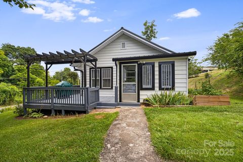 29 Ponder Street Mars Hill NC 28754