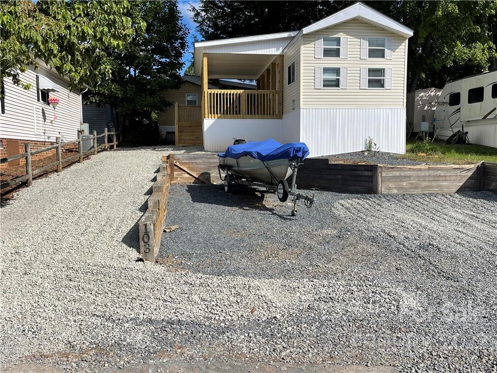 Badin Shores Resort - Residential