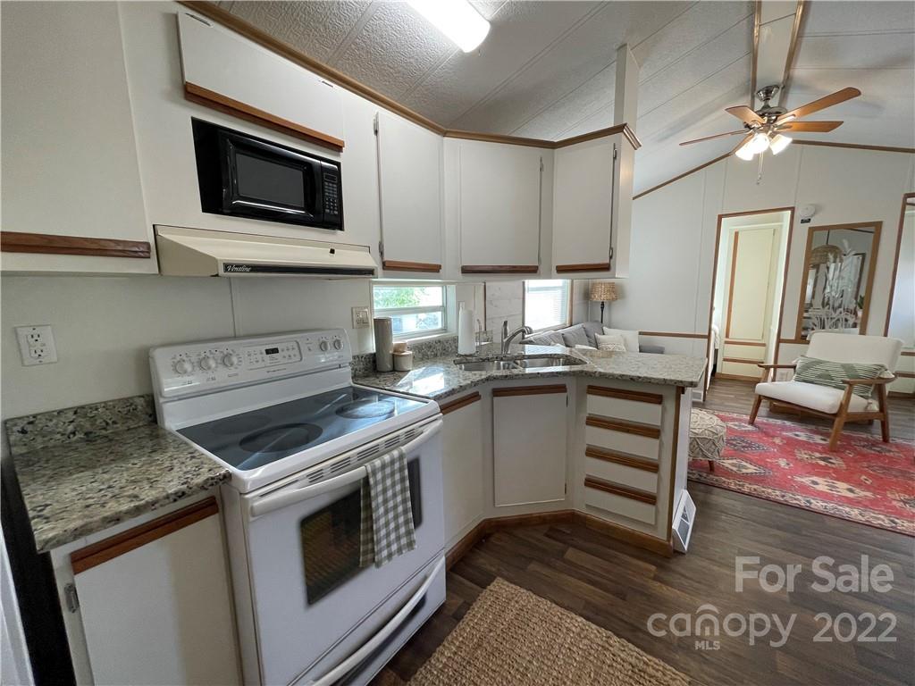 Badin Shores Resort - Residential