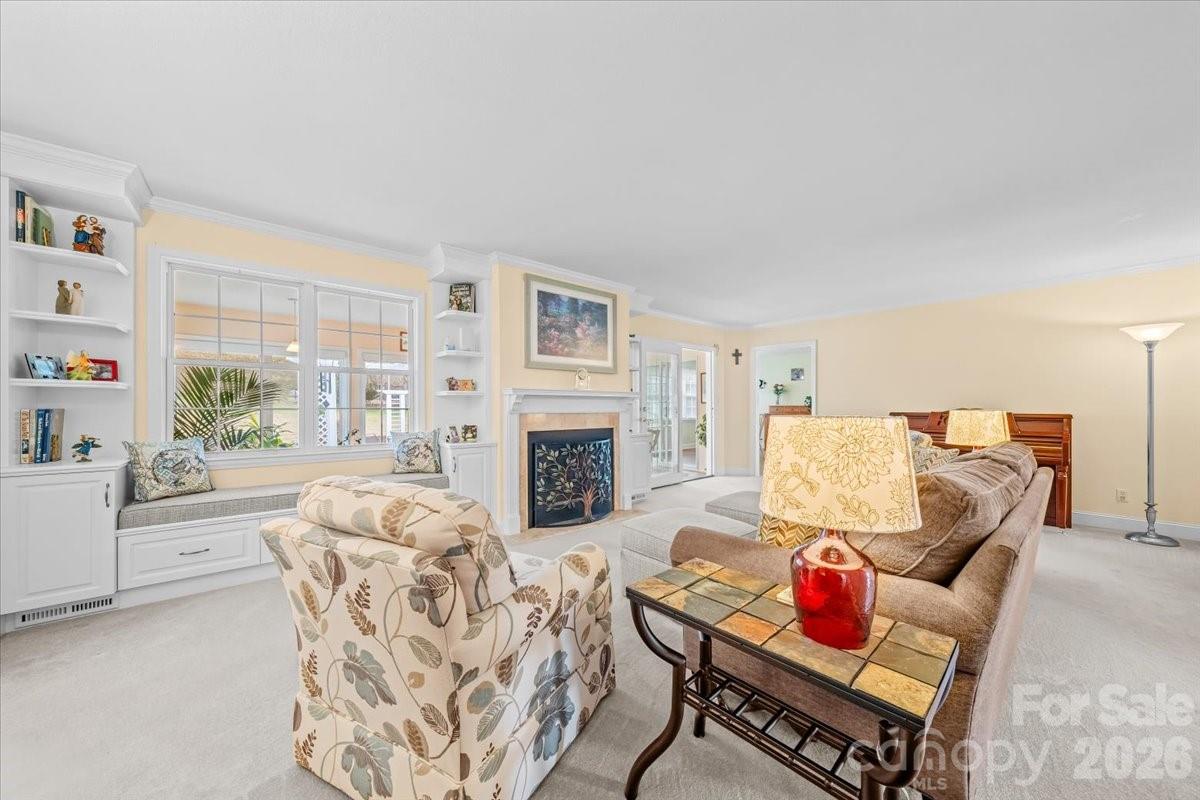 Hamilton Place - Residential