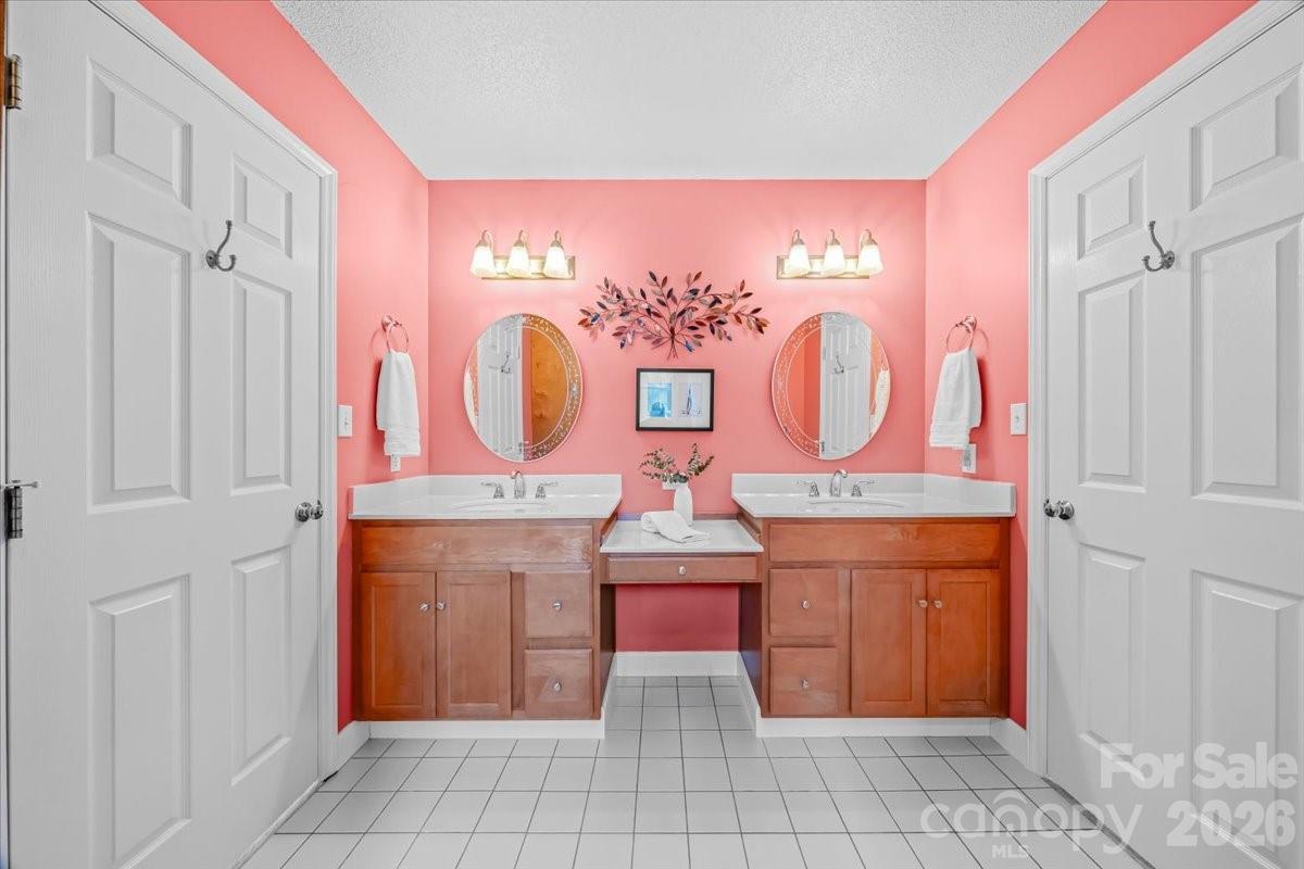 Hamilton Place - Residential