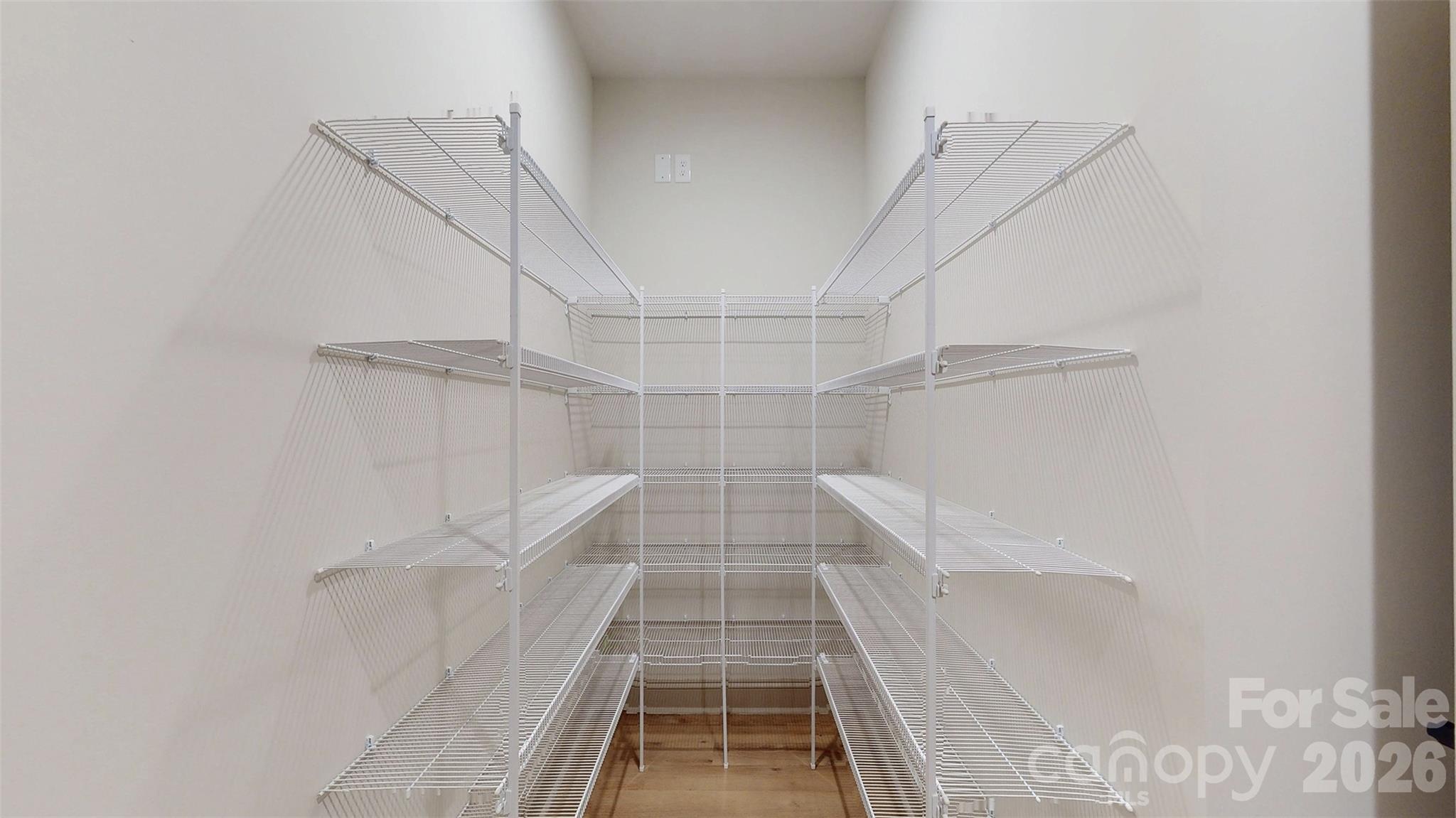 LATHANS Pond - Residential