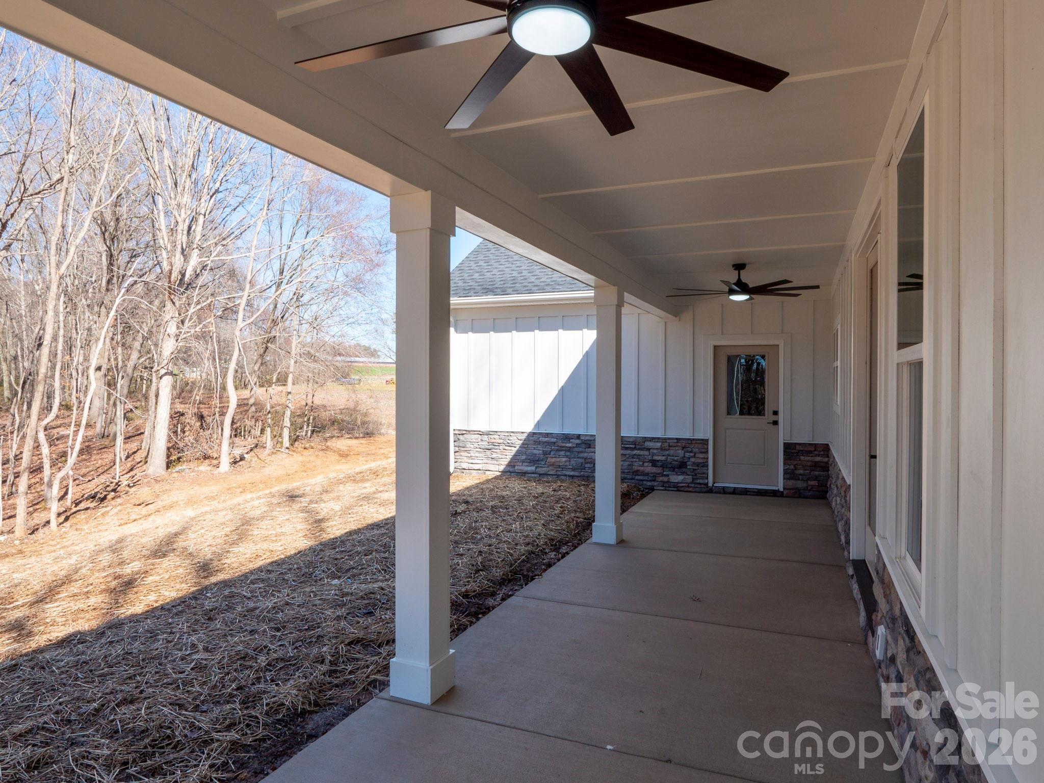 LATHANS Pond - Residential