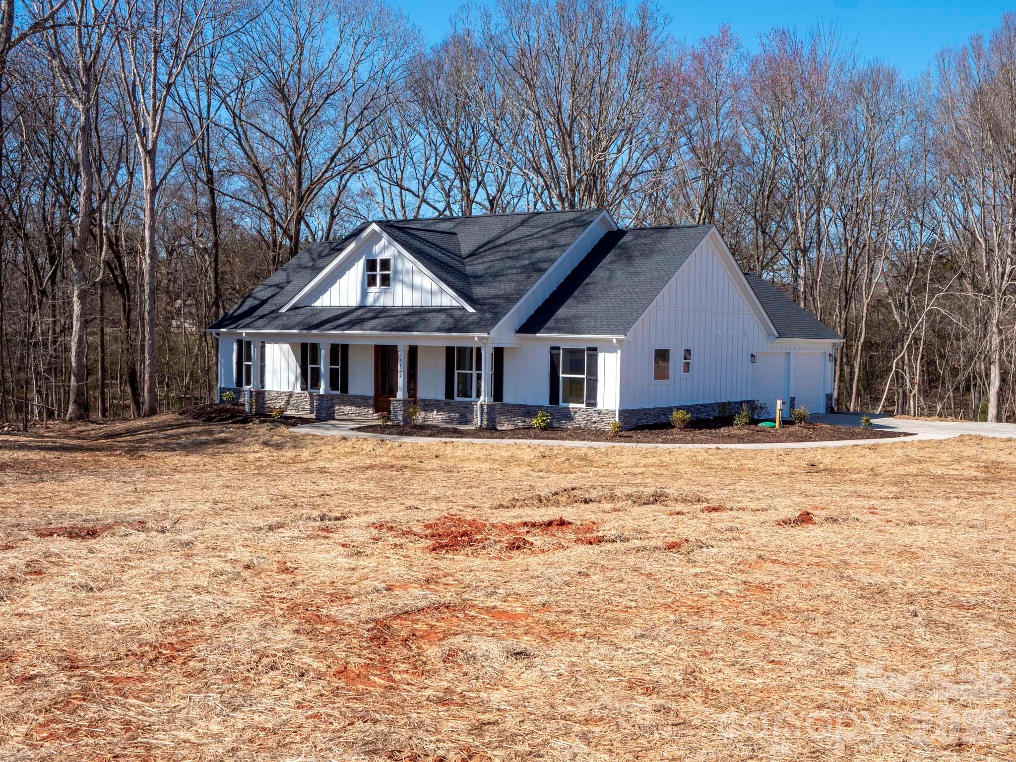 LATHANS Pond - Residential