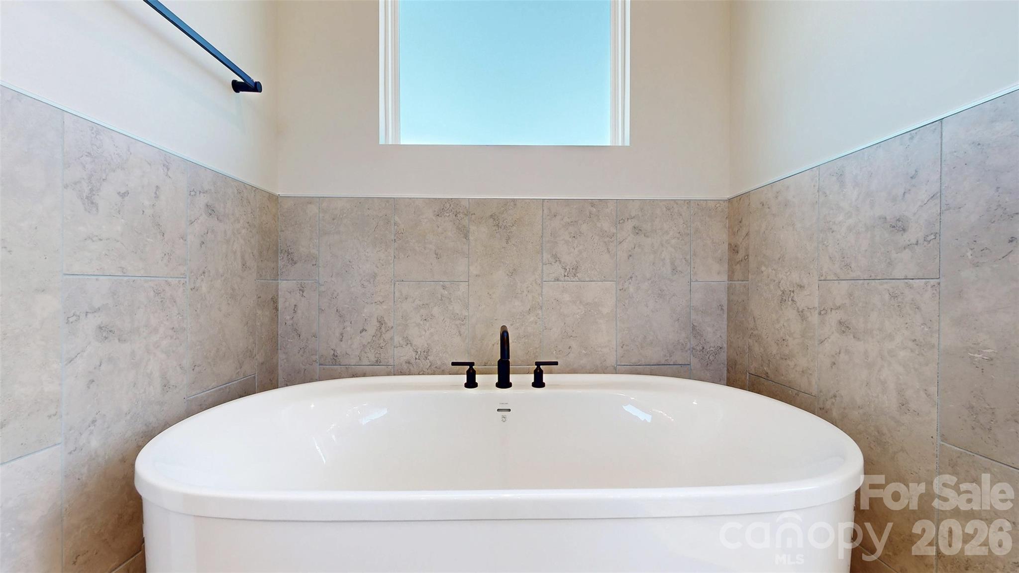 LATHANS Pond - Residential