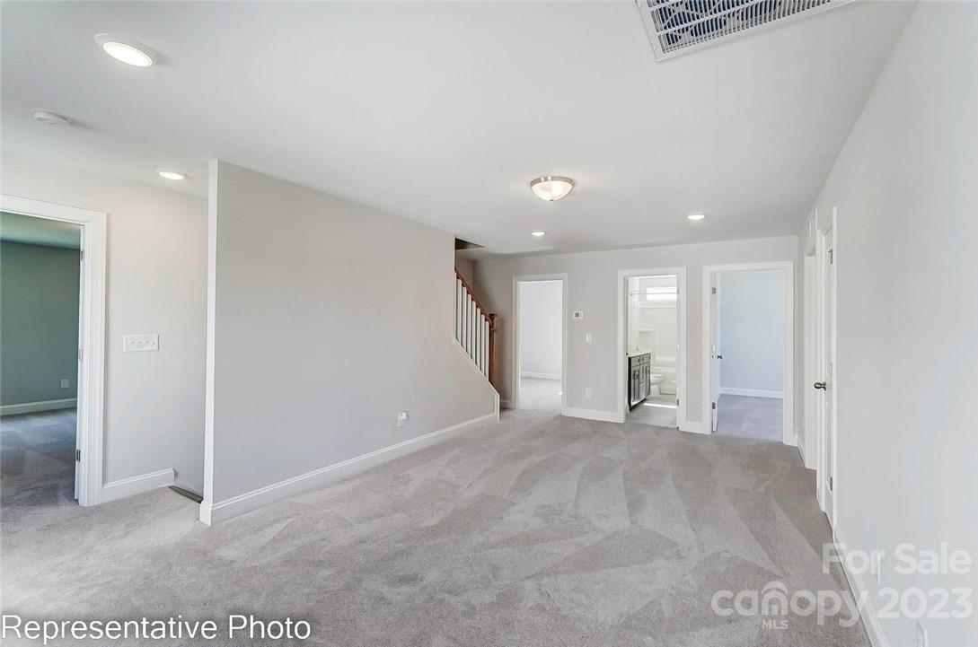 Harrisburg Village - Residential