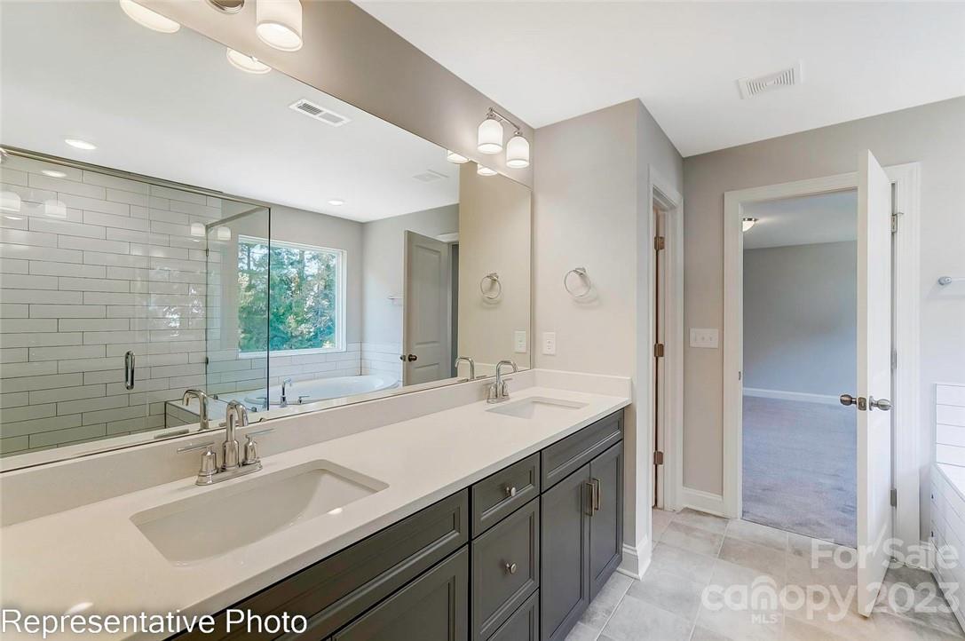 Harrisburg Village - Residential