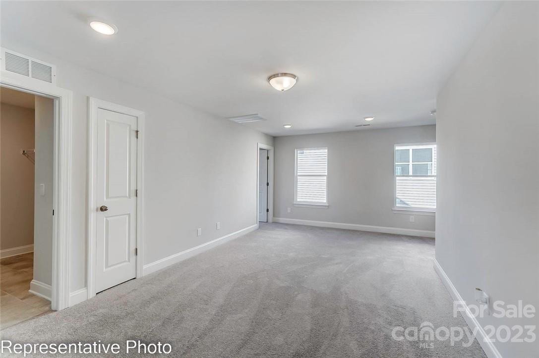 Harrisburg Village - Residential