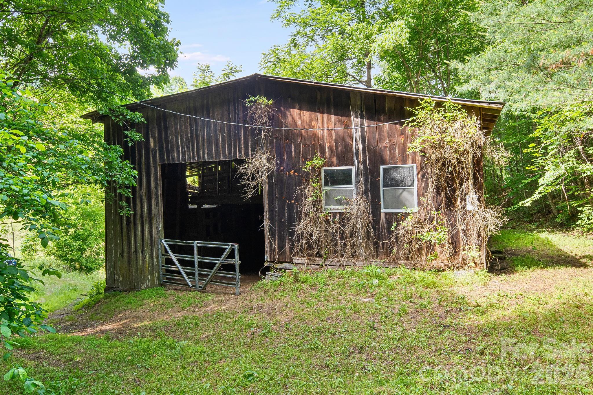 99999 Acorn Drive