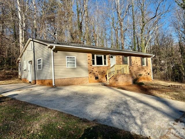 2120 Fallsdale Drive