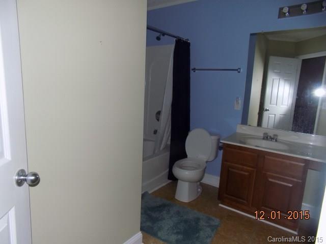 Hamilton Lakes - Residential Lease