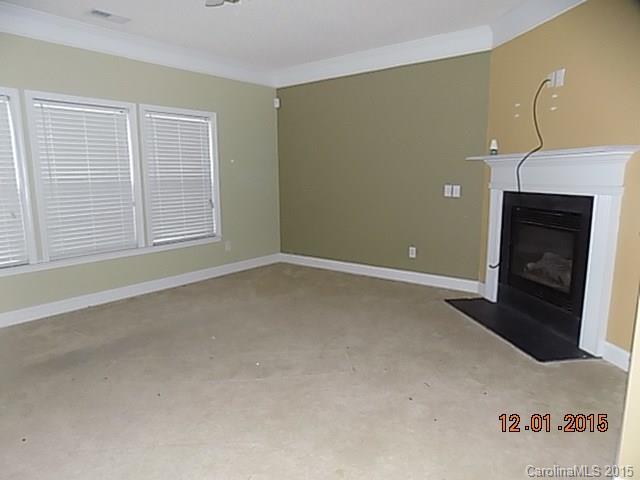 Hamilton Lakes - Residential Lease