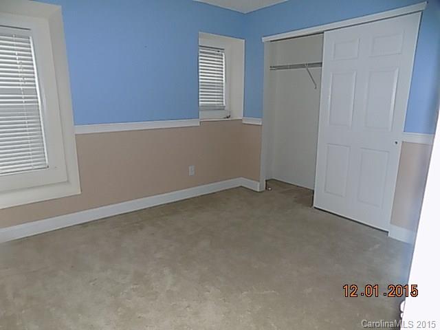 Hamilton Lakes - Residential Lease