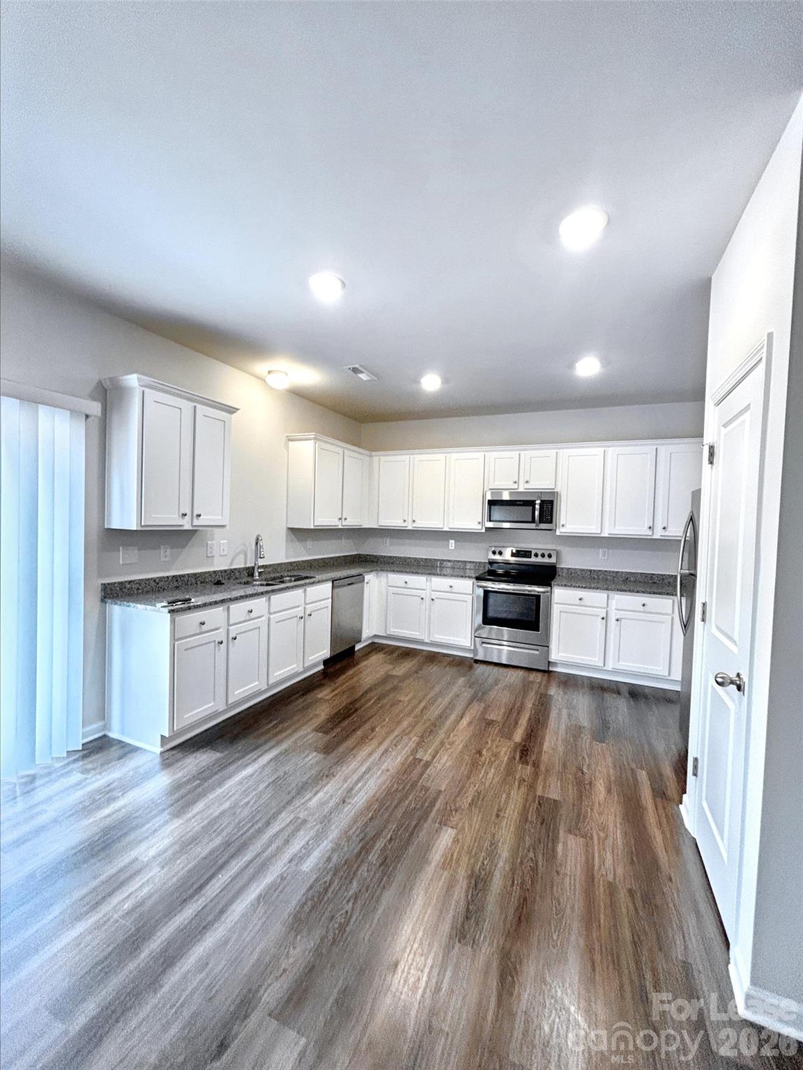 8149 Long Island Road