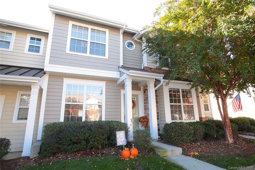 Oh-la-la!! Meticulously kept and deliciously designed. Come home to this perfect location in Fort Mill…walking distance to shopping & dining, minutes from I-77 and Charlotte.  Award-winning Fort Mill Schools, low taxes, and a price point that is hard to come by! Move-in ready?  You betcha!  Don’t overlook the community pool, club house, sidewalks, and beautiful landscaping.  This one has it all!