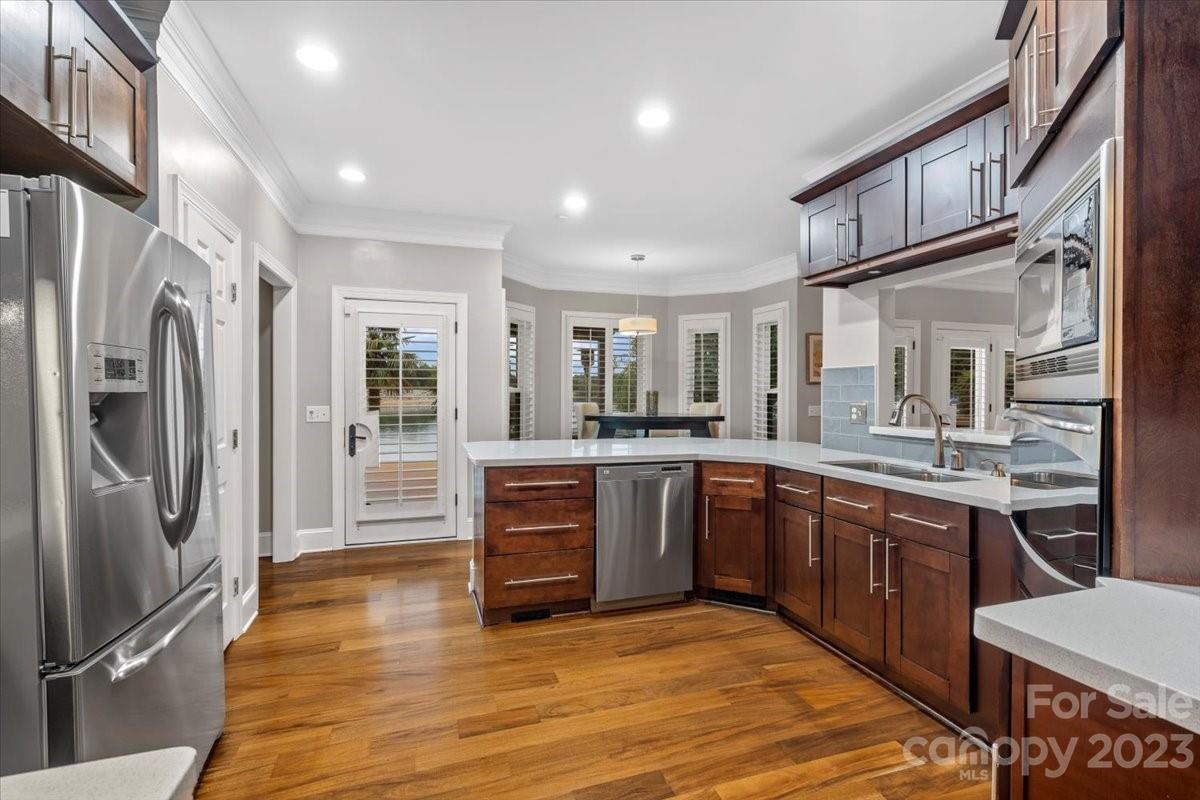 Sterling Pointe - Residential