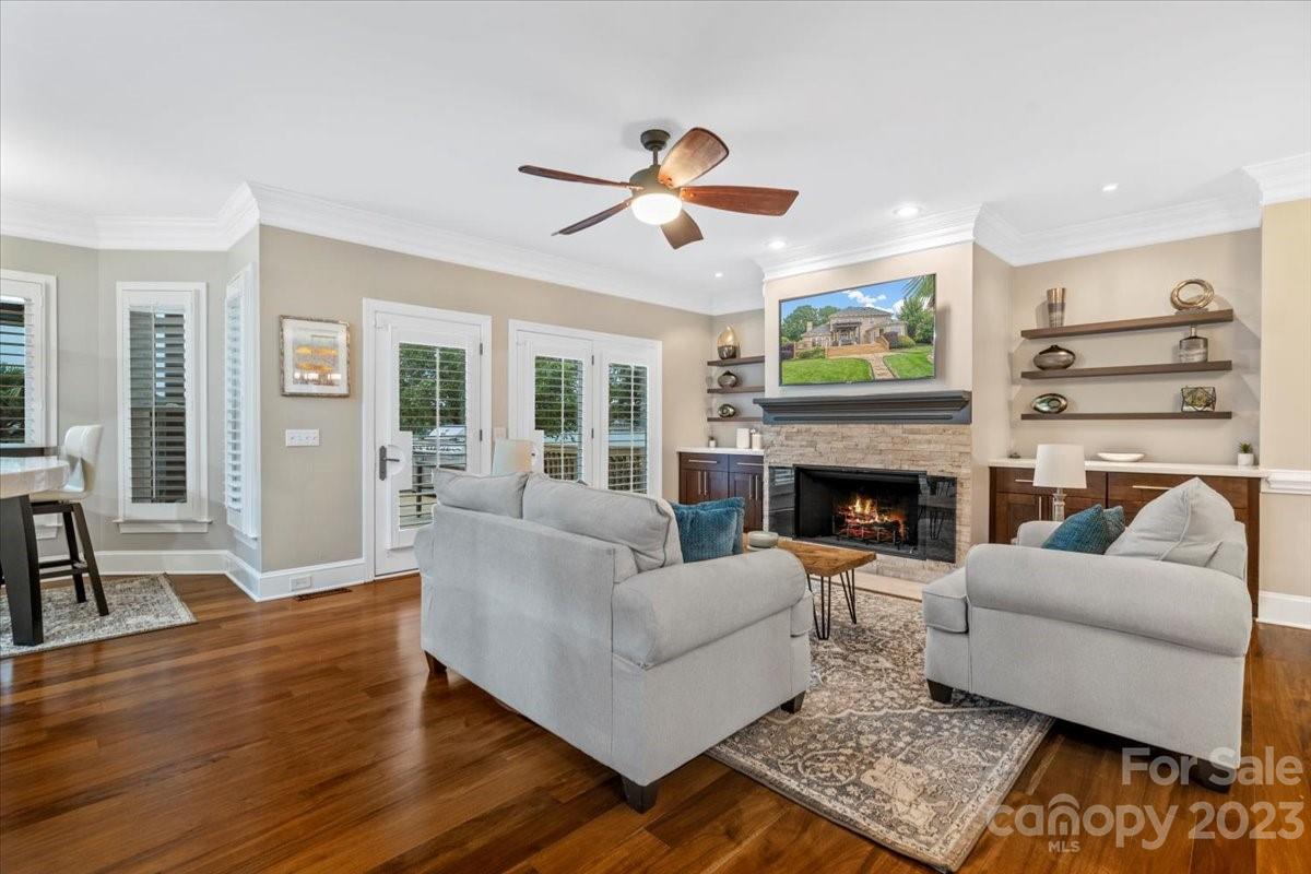 Sterling Pointe - Residential