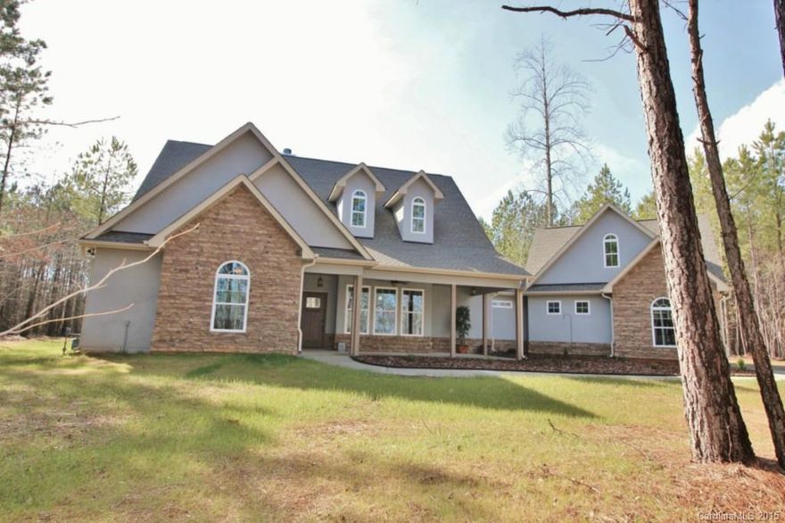 It’s a beautiful thing when a dream comes together… the perfect piece of land, the perfect house plan, the perfect finishing touches.  And here it is! Built with love and no detail spared. Hardwood and tile floors throughout, only the bonus has carpet.  Granite counters everywhere, farmers mud room, porches galore and 6.8 acres to play on with your horses and pets. Welcome to Olde York Farms.