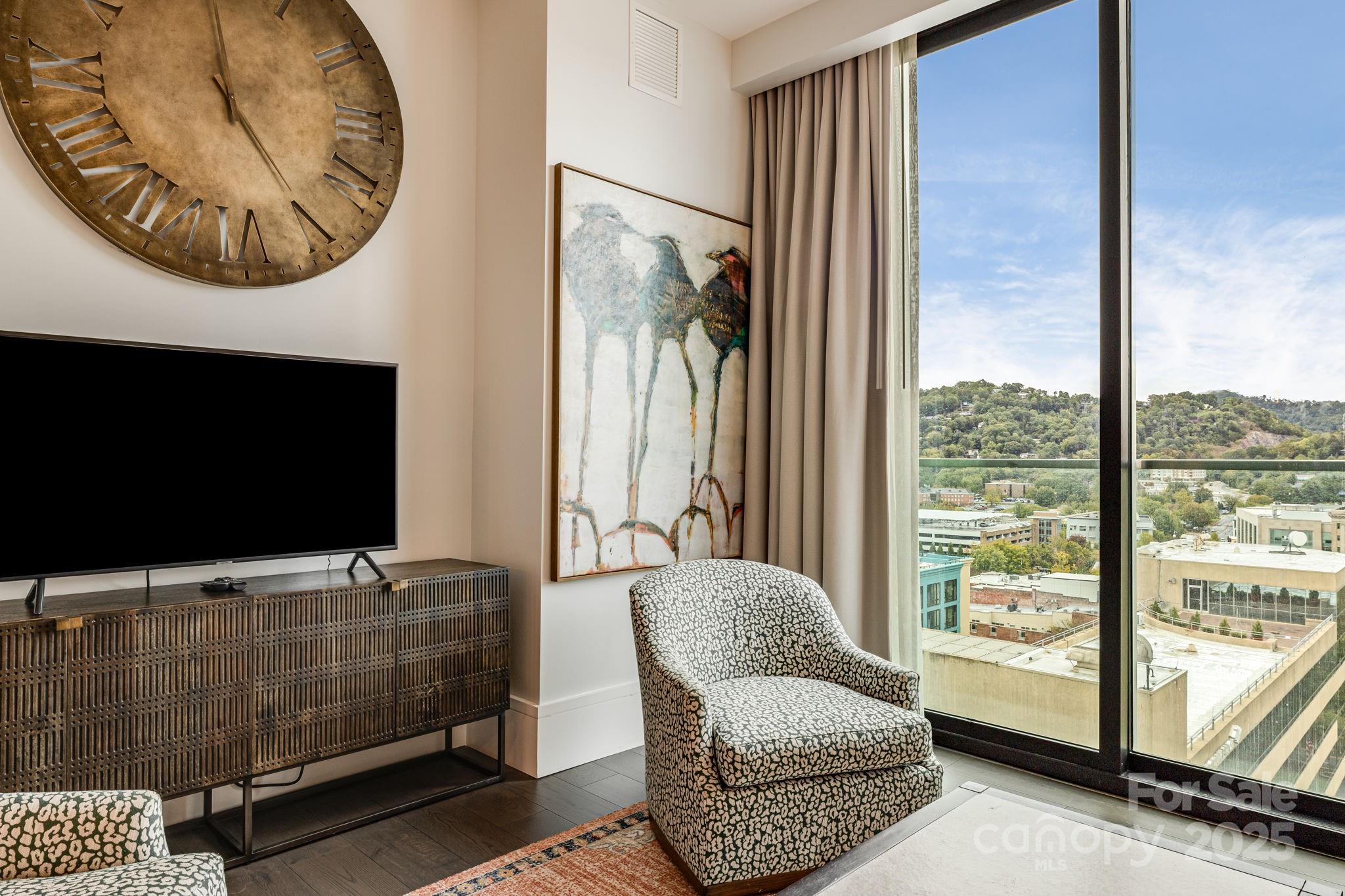 Asheville Arras Residence - Residential