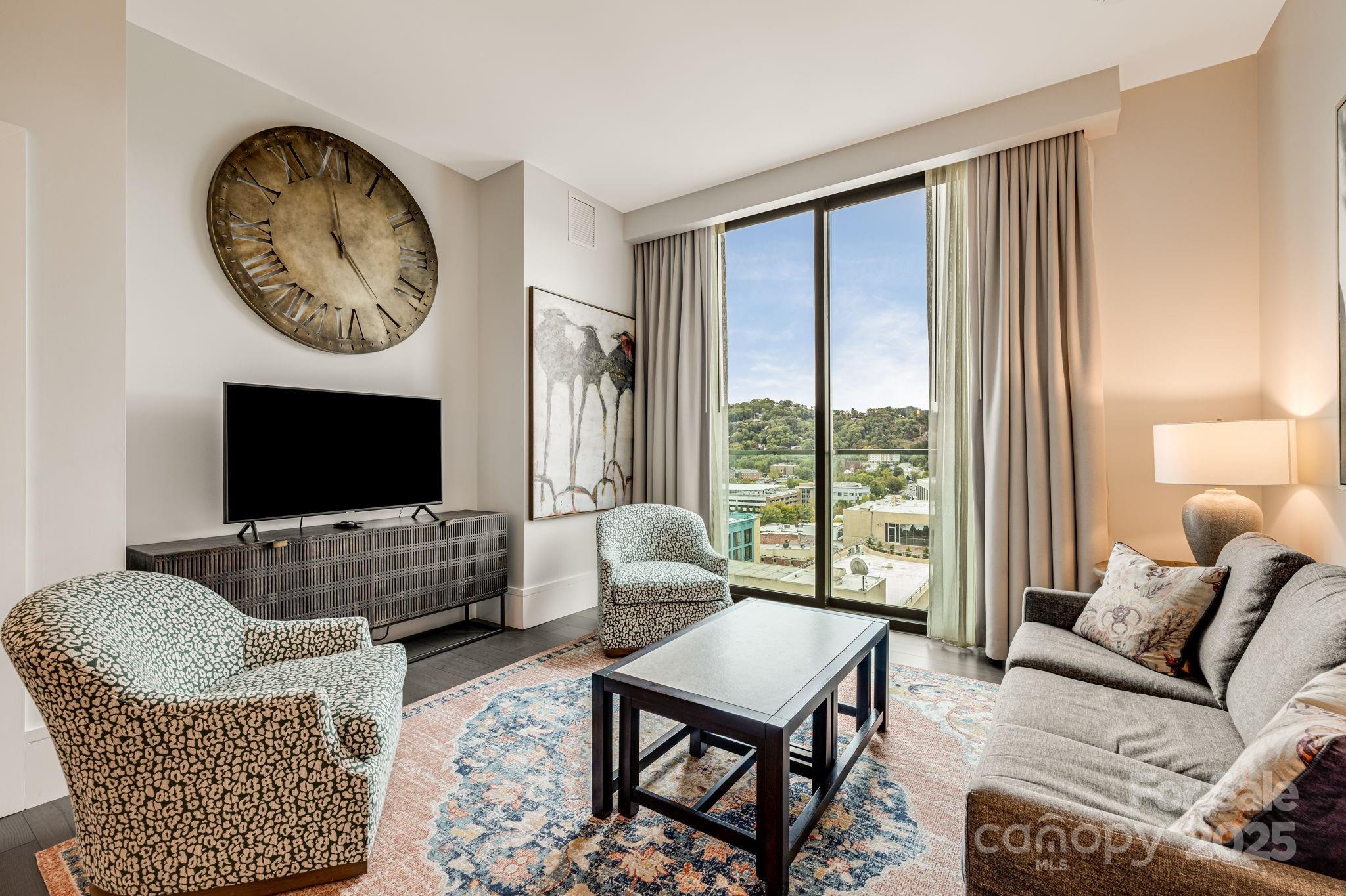 Asheville Arras Residence - Residential