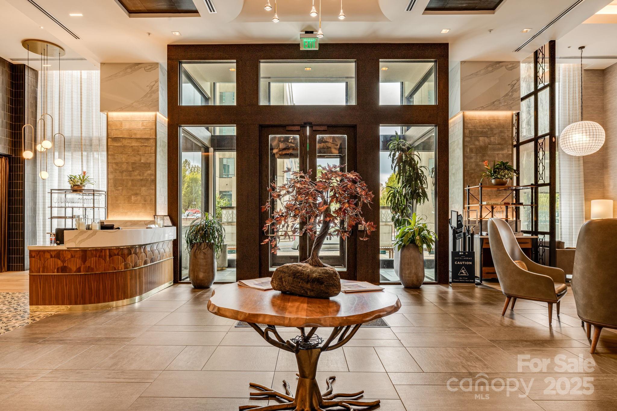 Asheville Arras Residence - Residential