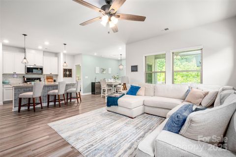 7530 Porrera Street Charlotte NC 28214