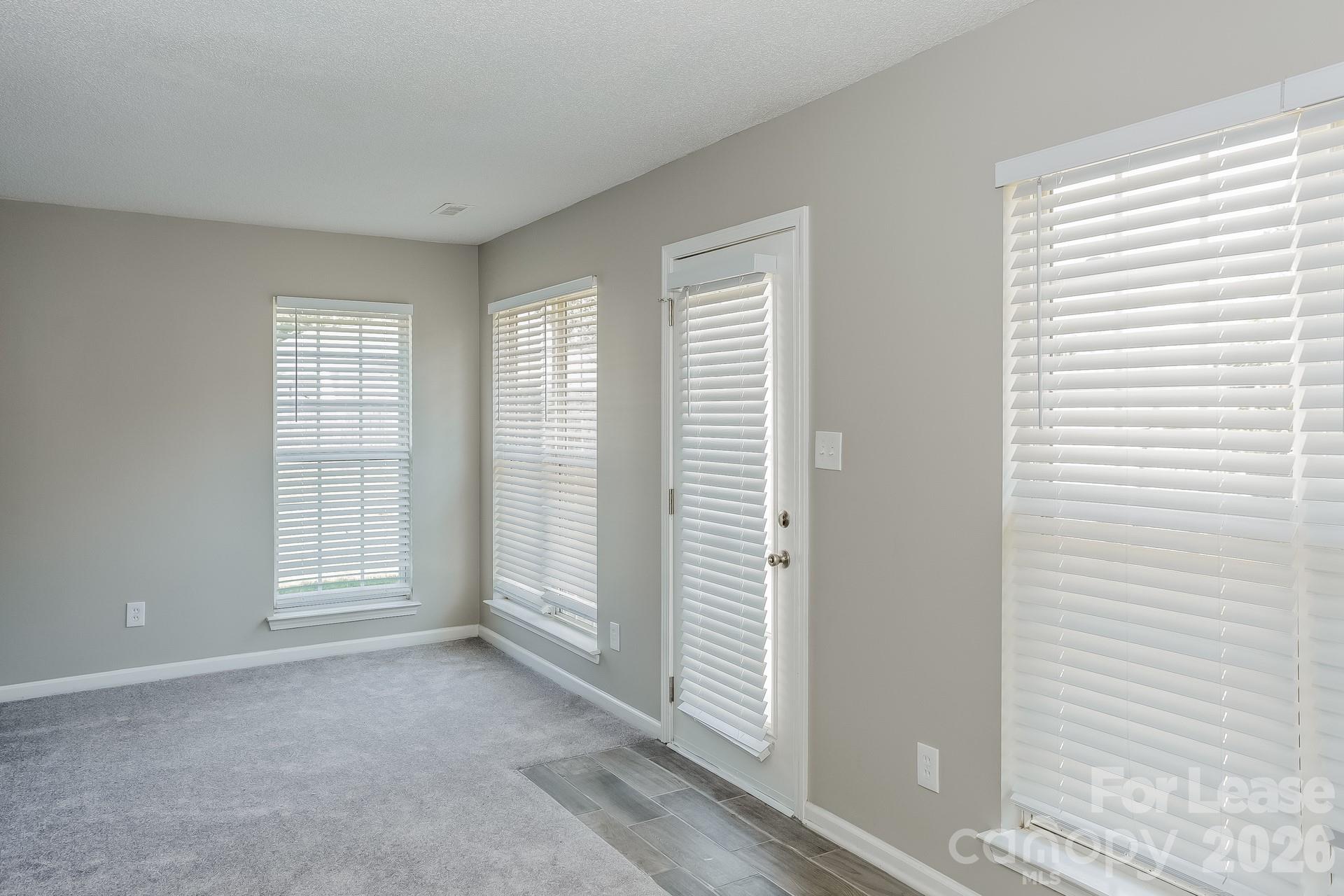 Tall Oaks - Residential Lease