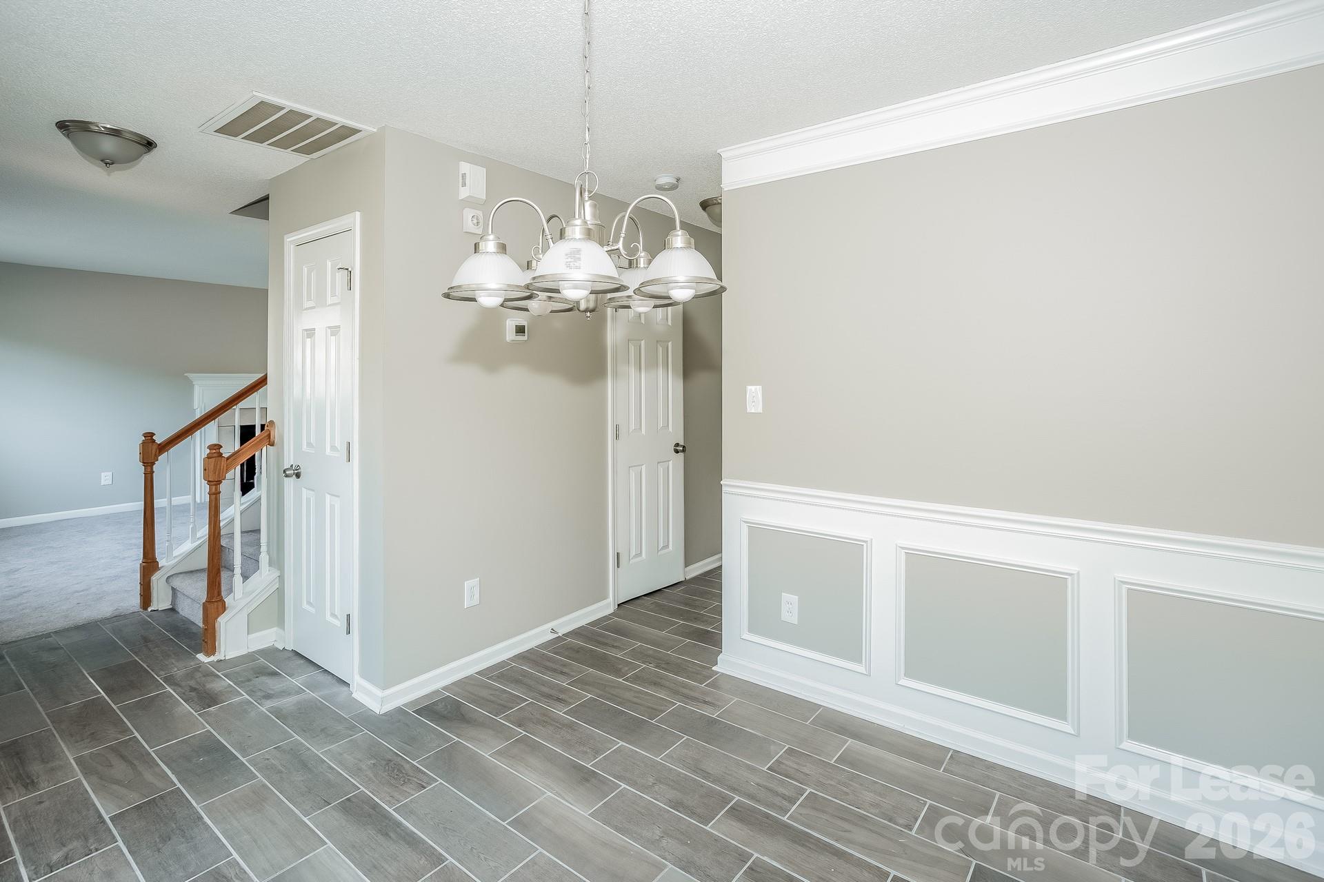 Tall Oaks - Residential Lease