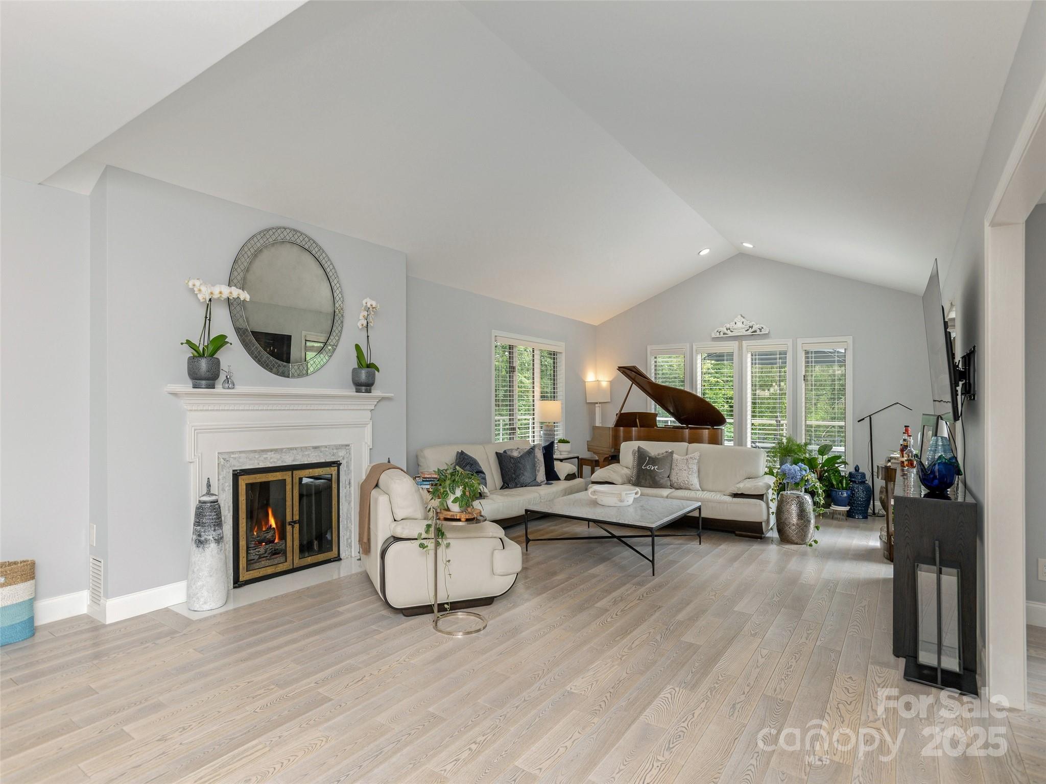 30 W Fairway Drive