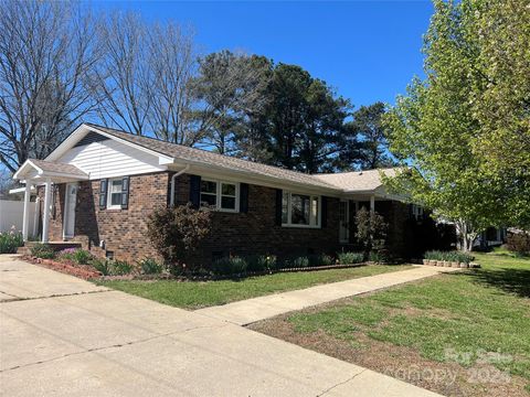 Single Family Residence in Albemarle NC 807 Ridge Street.jpg