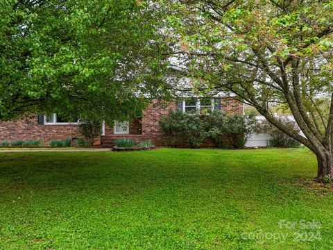 Single Family Residence in Albemarle NC 807 Ridge Street 39.jpg