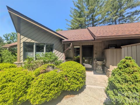 Photo of 201 Timber Drive, Asheville, NC 28804 (MLS # 4373711)