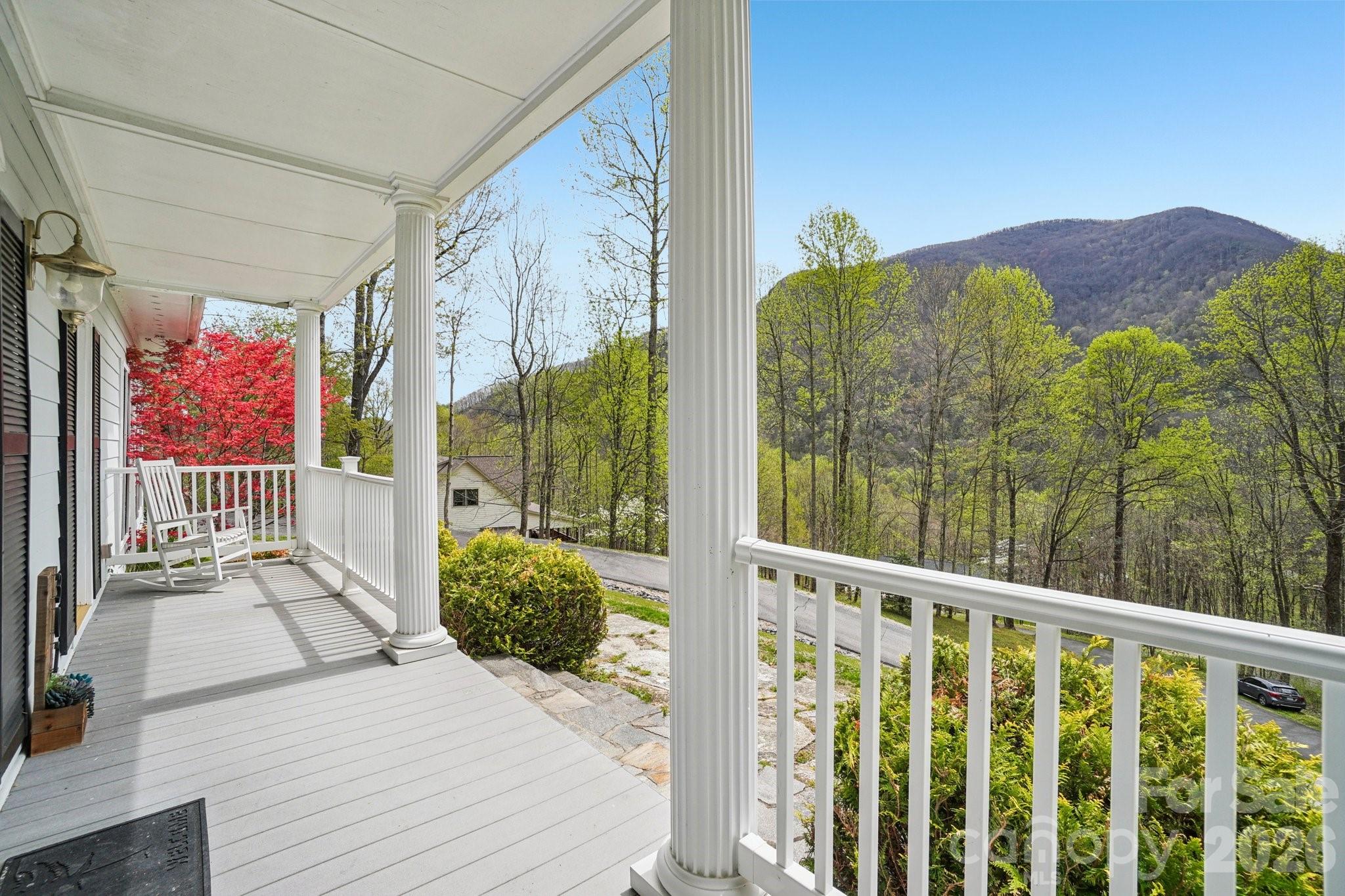 302 Davy Crockett Drive