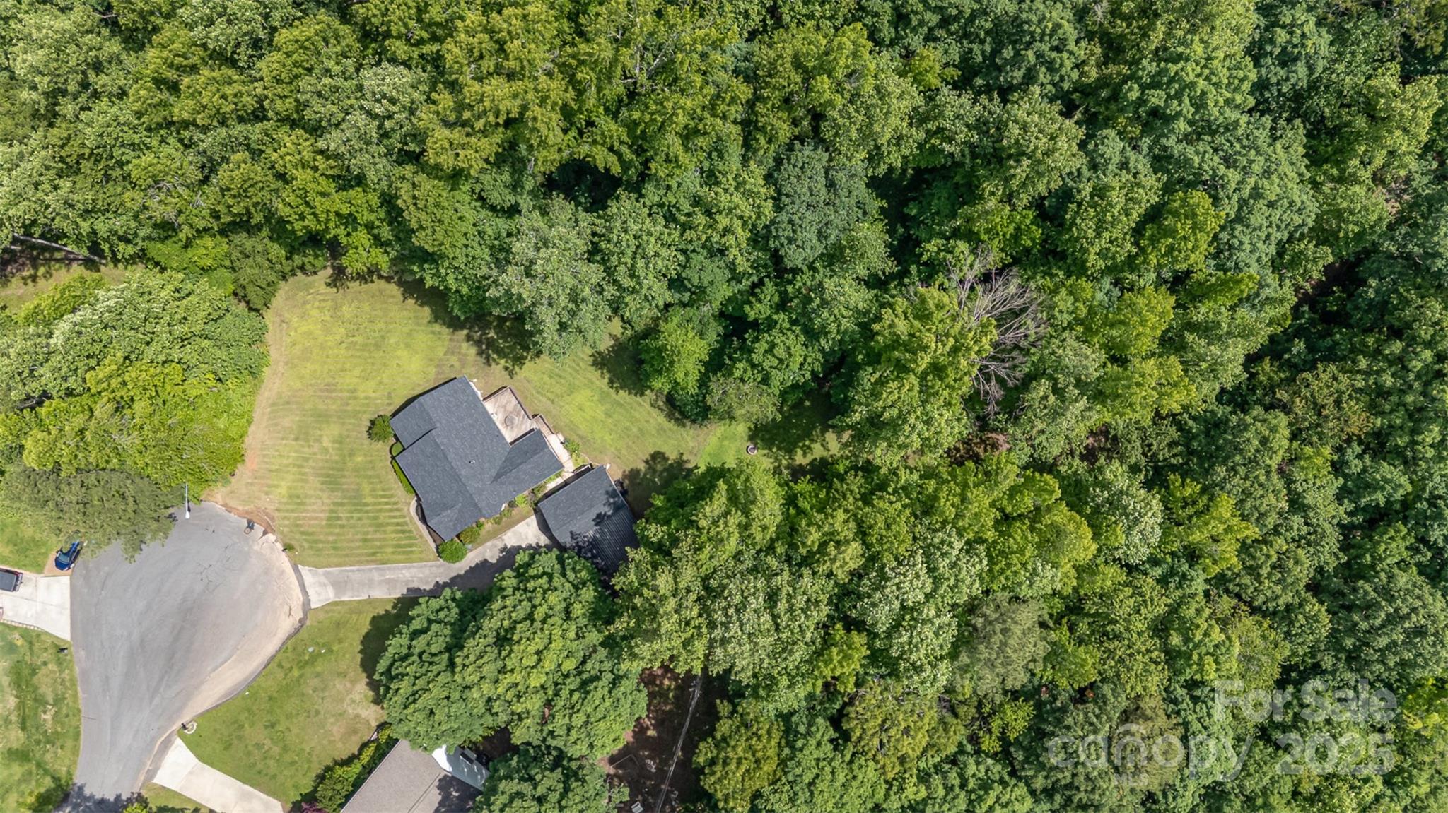 Laurel Woods - Residential