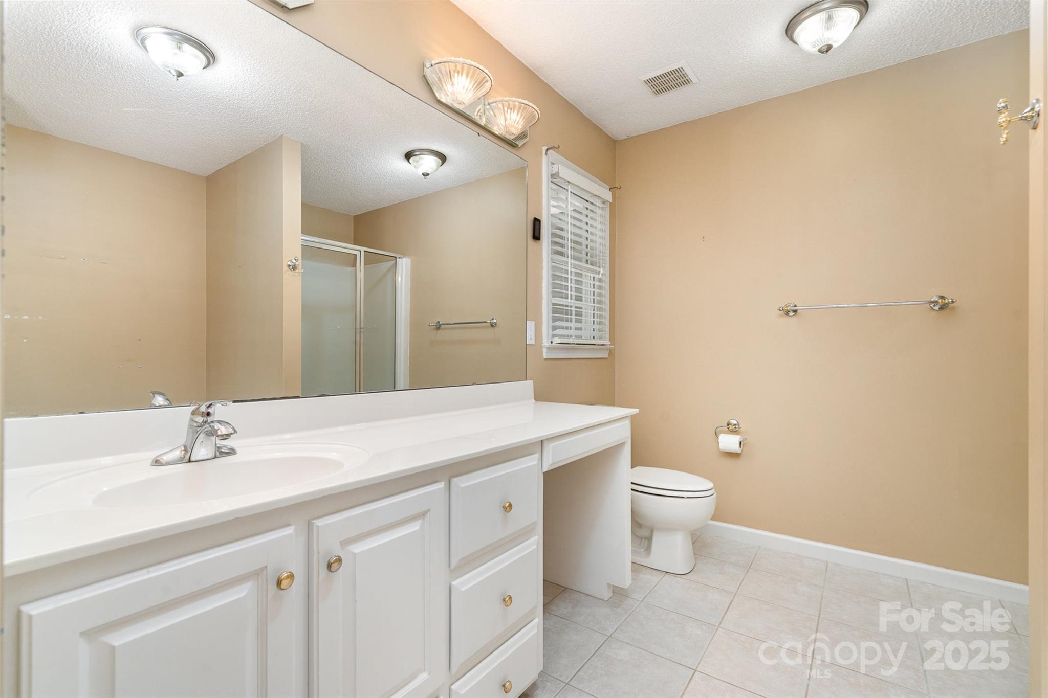 Laurel Woods - Residential