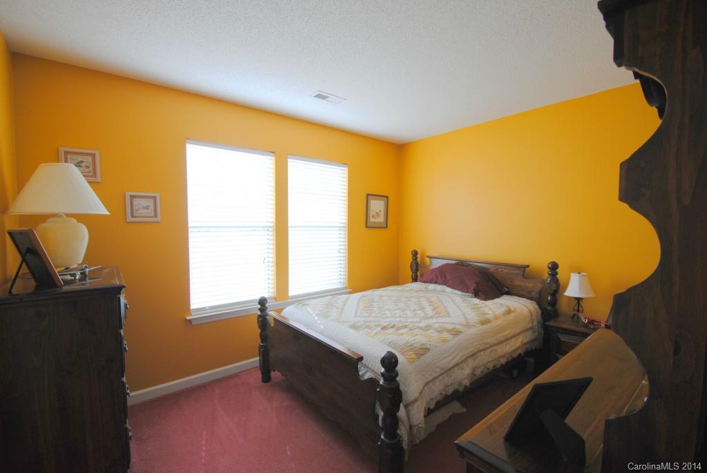 Lake Park - Residential