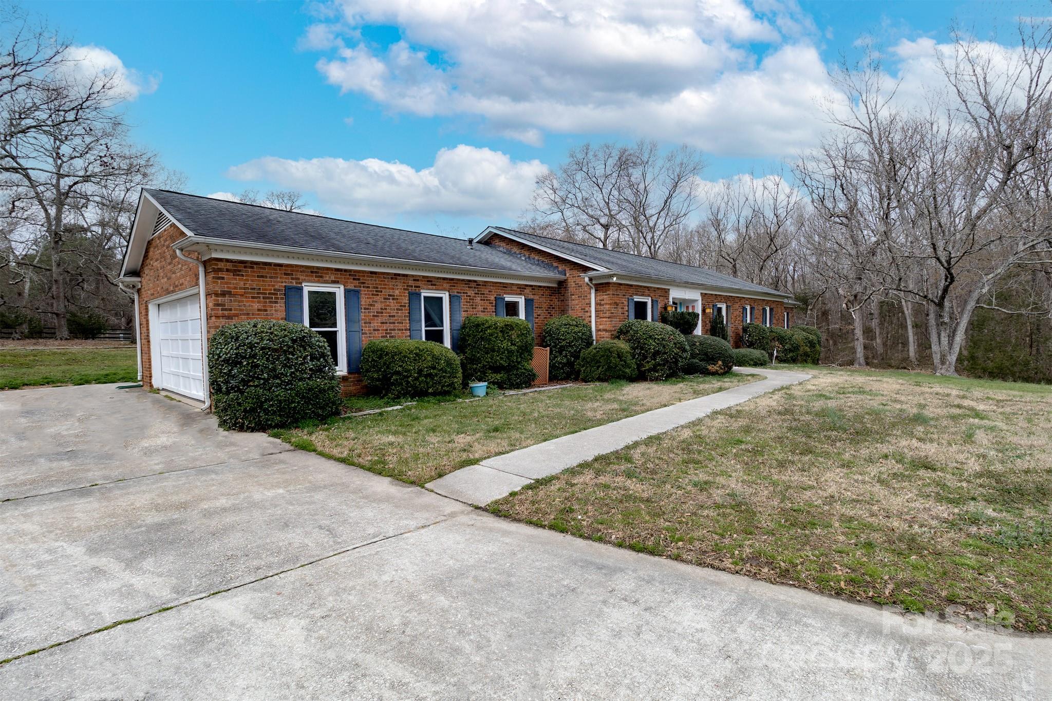 Caroline Acres - Residential