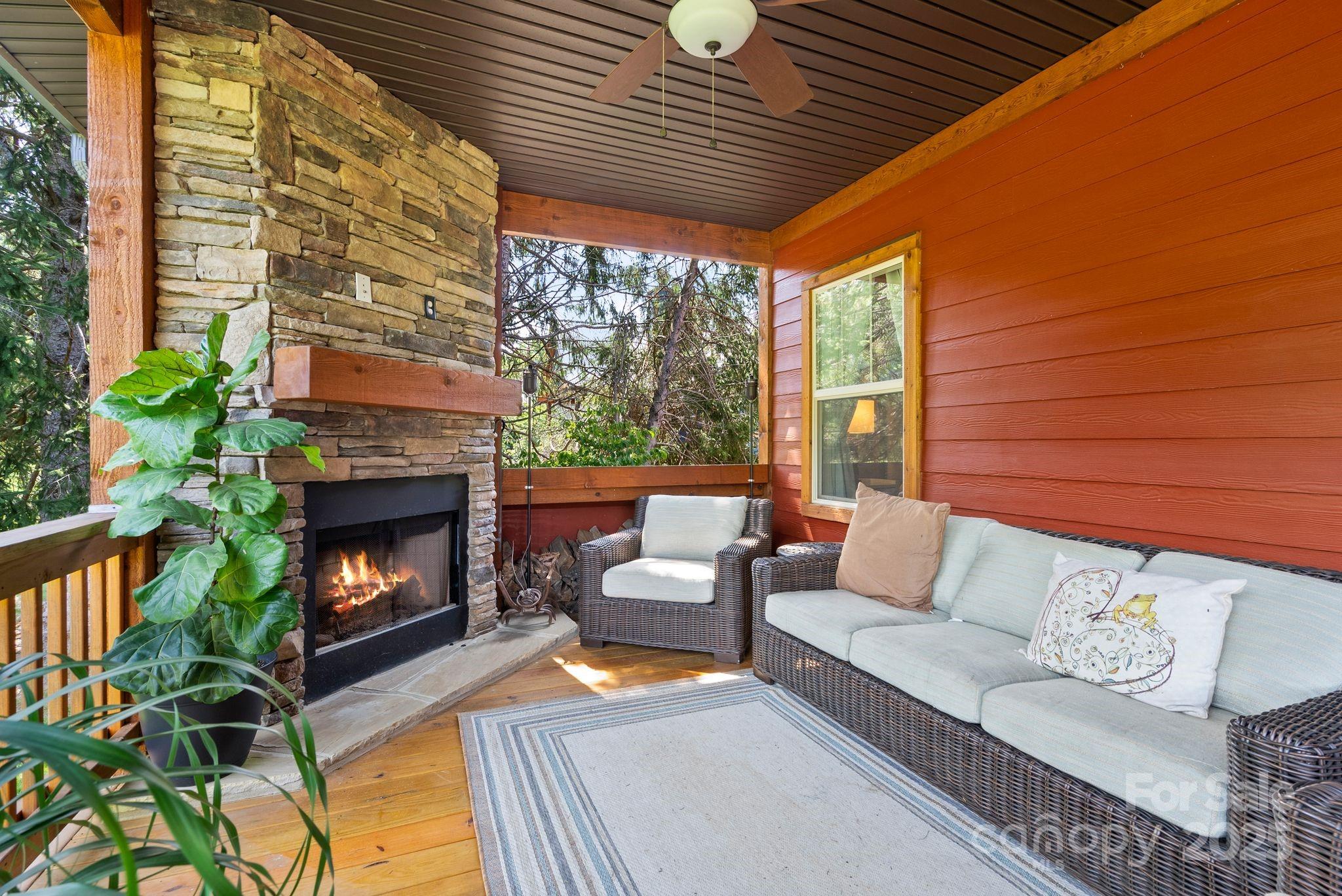 Sundrops on Caney Fork - Residential