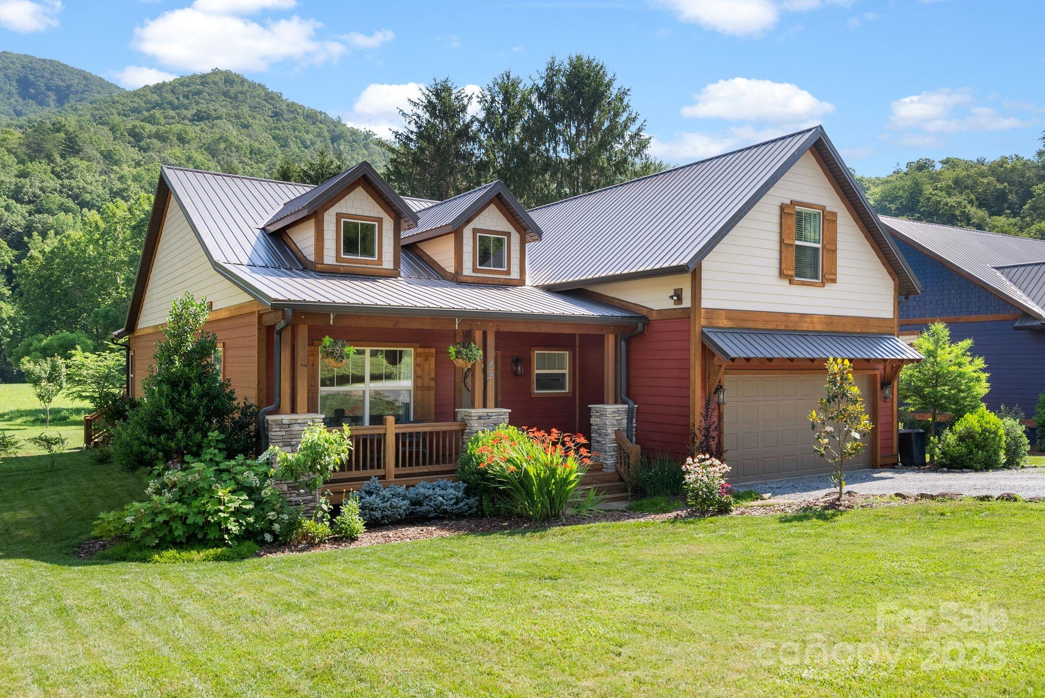 Sundrops on Caney Fork - Residential