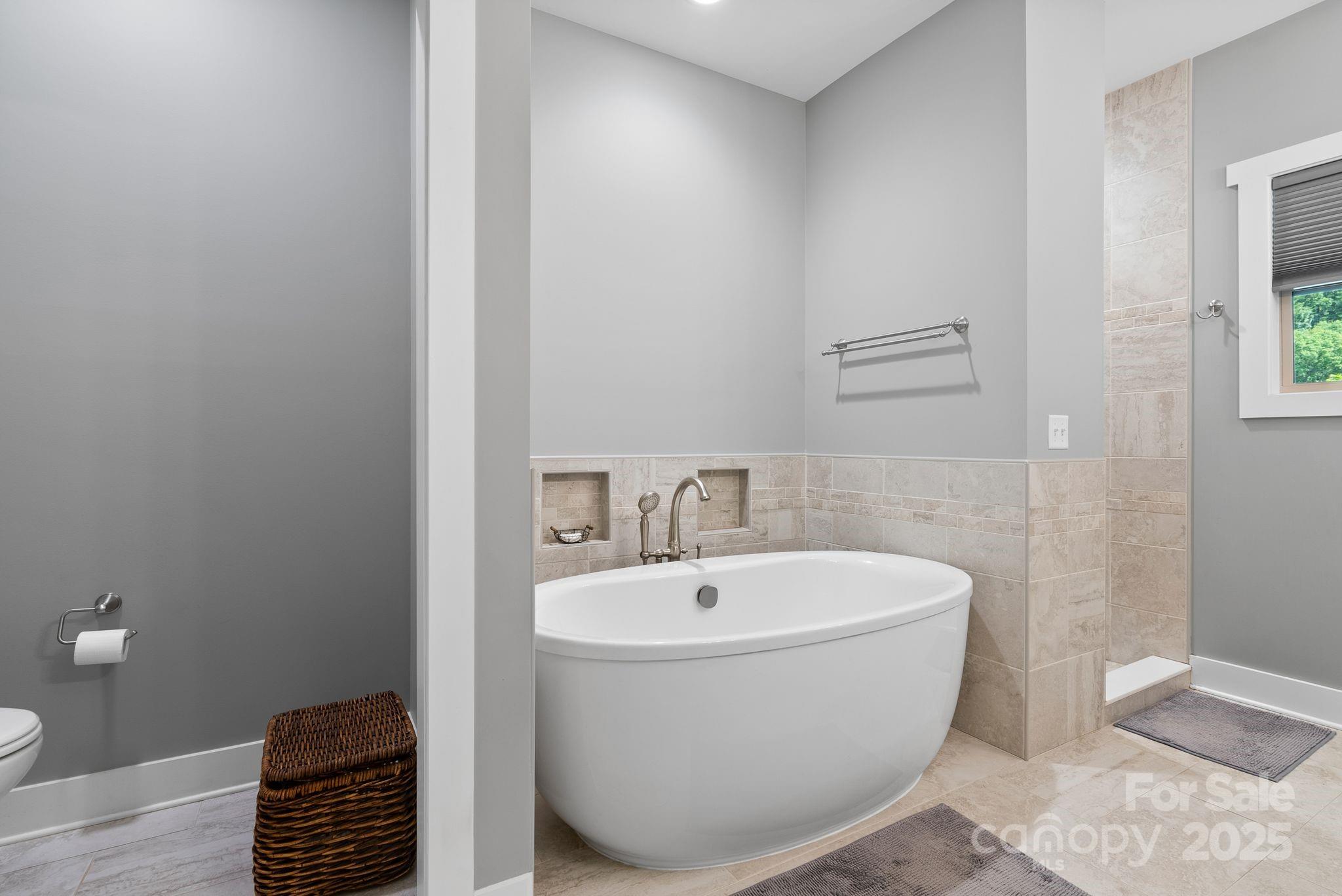 Sundrops on Caney Fork - Residential