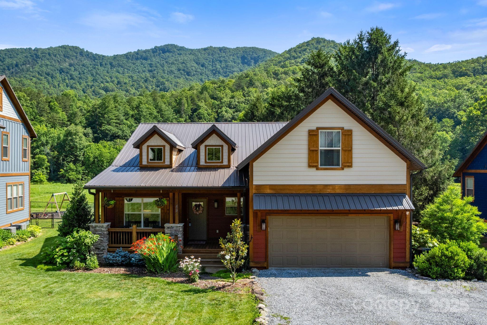 Sundrops on Caney Fork - Residential