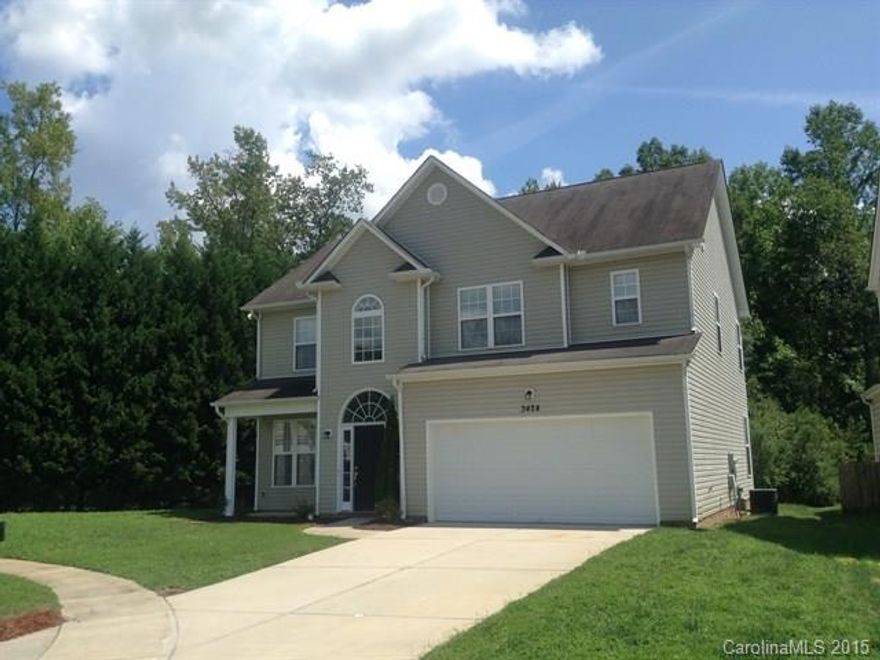 This 1,650 sq. ft. 1 story home has 4 bedrooms and 2.5 bathrooms. It features an open floor plan, trey/coffered ceilings and hard wood floors. The kitchen has lots of cabinetry and a pantry. The master suite has a walk in closet and the master bath has dual sinks, an over sized tub and separate shower. There is also a Jack-n-Jill style bathroom upstairs. Enjoy entertaining indoors near the cozy fireplace, or outside on the rear patio. This home is move in ready!