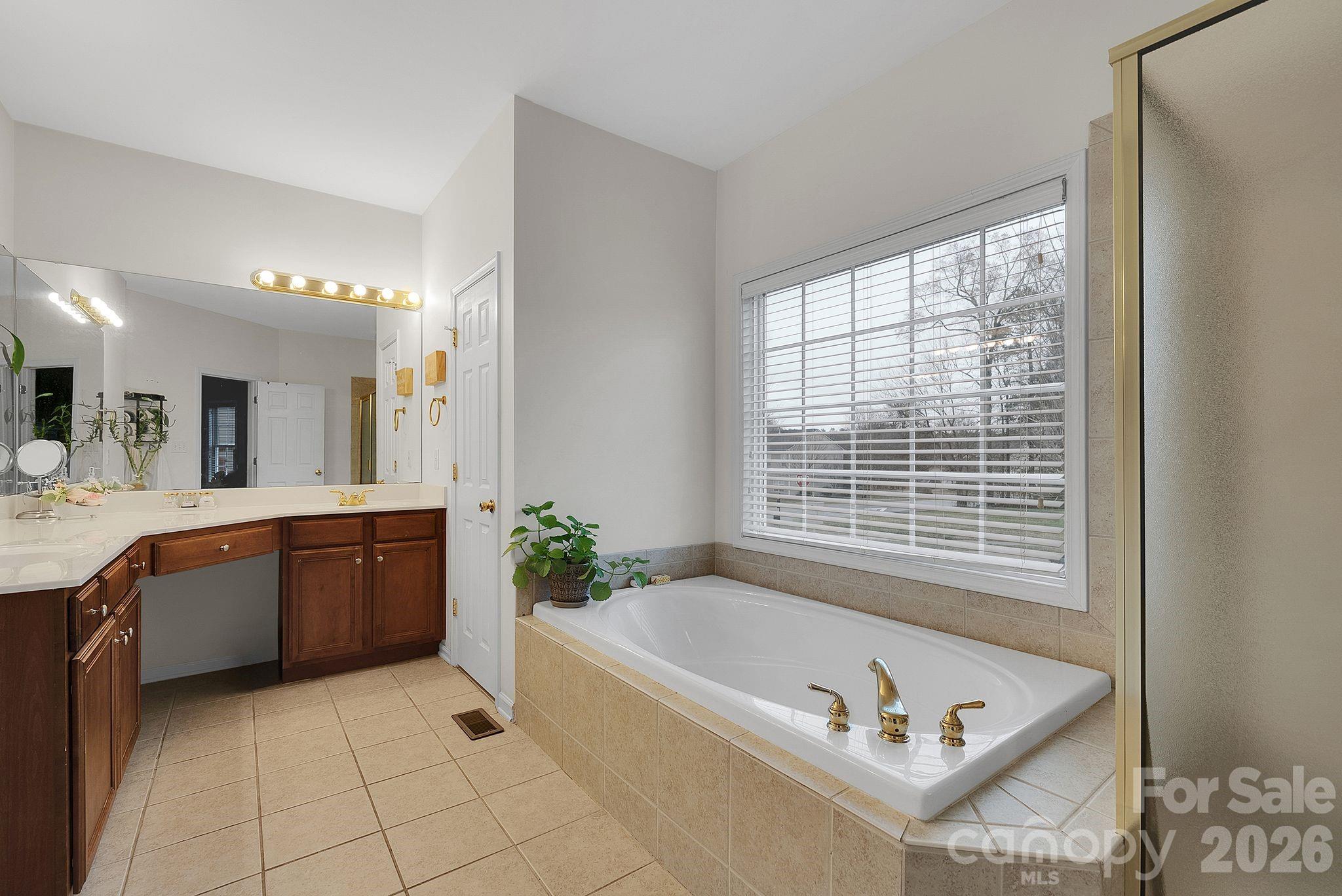 Arbor Creek - Residential