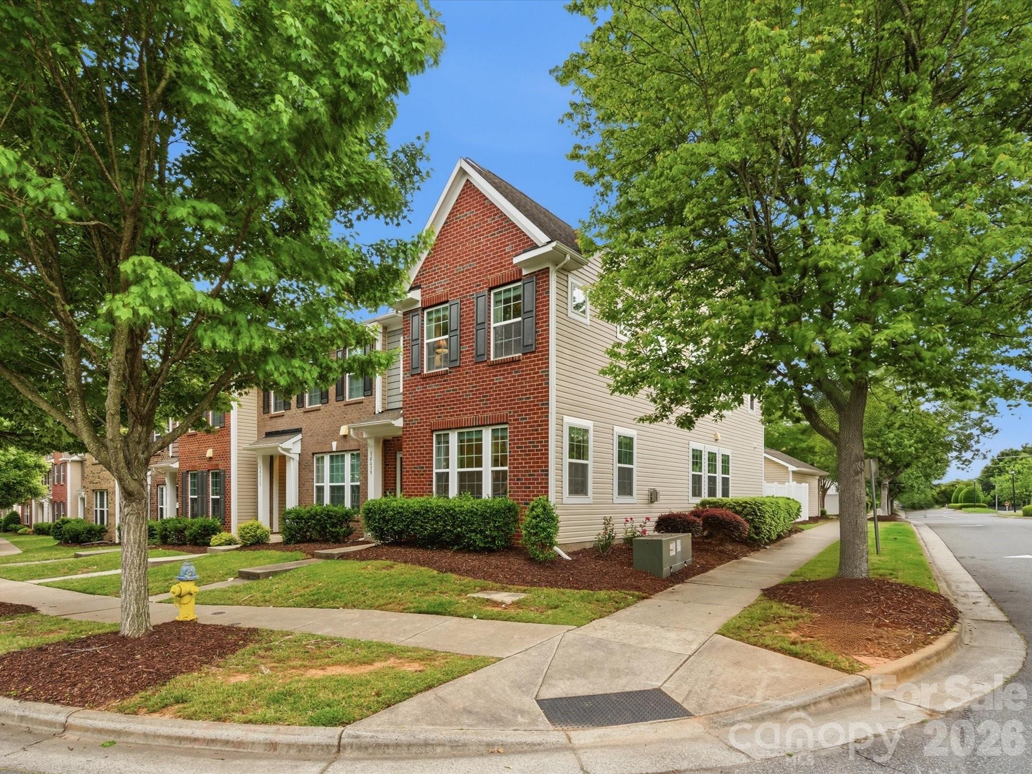 18439 The Commons Boulevard
