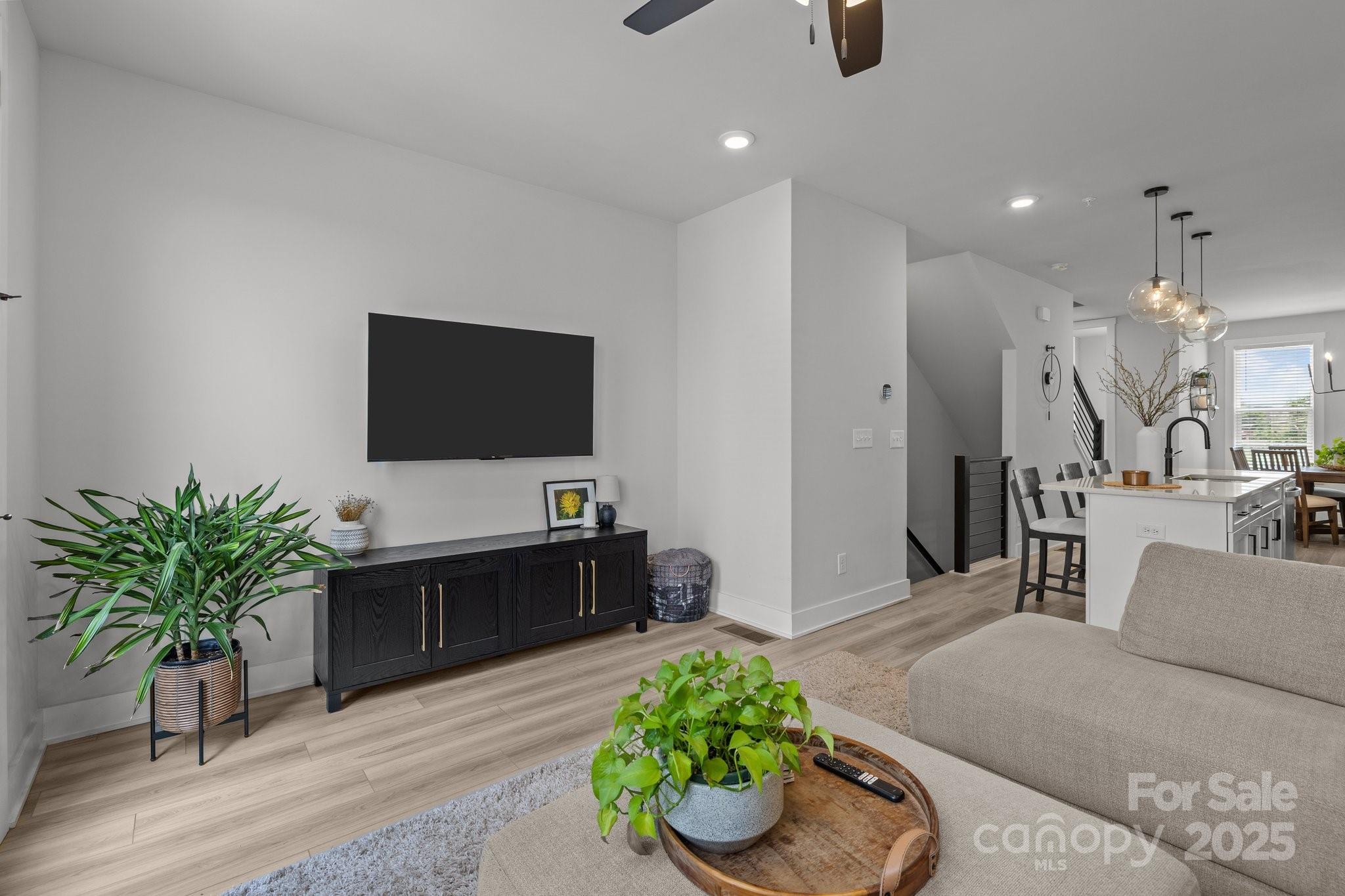 Tremont Station - Residential