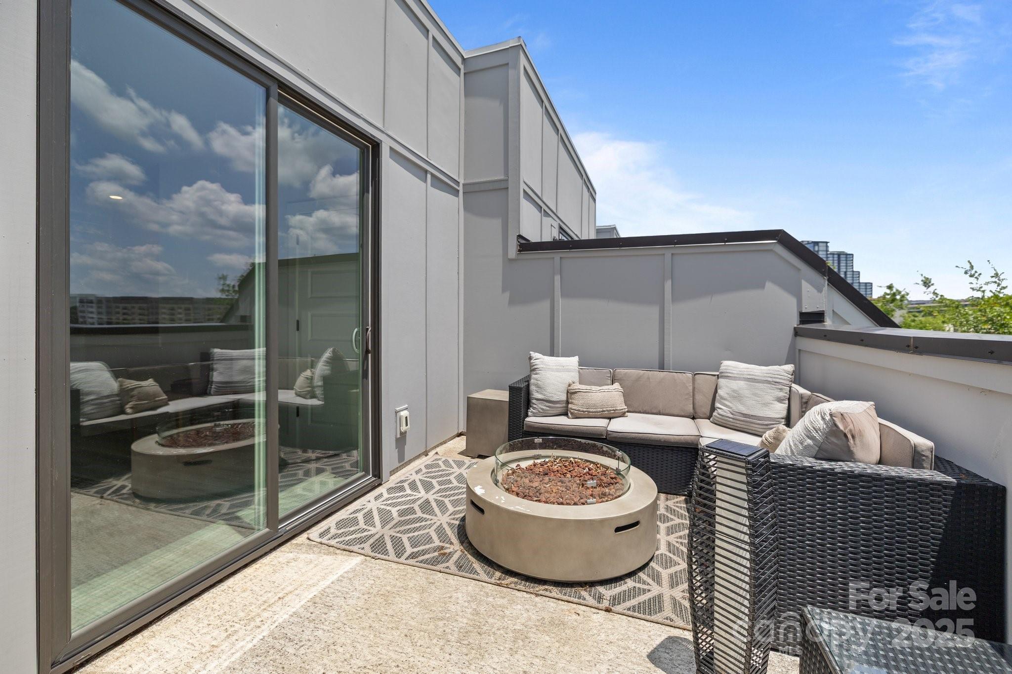 Tremont Station - Residential