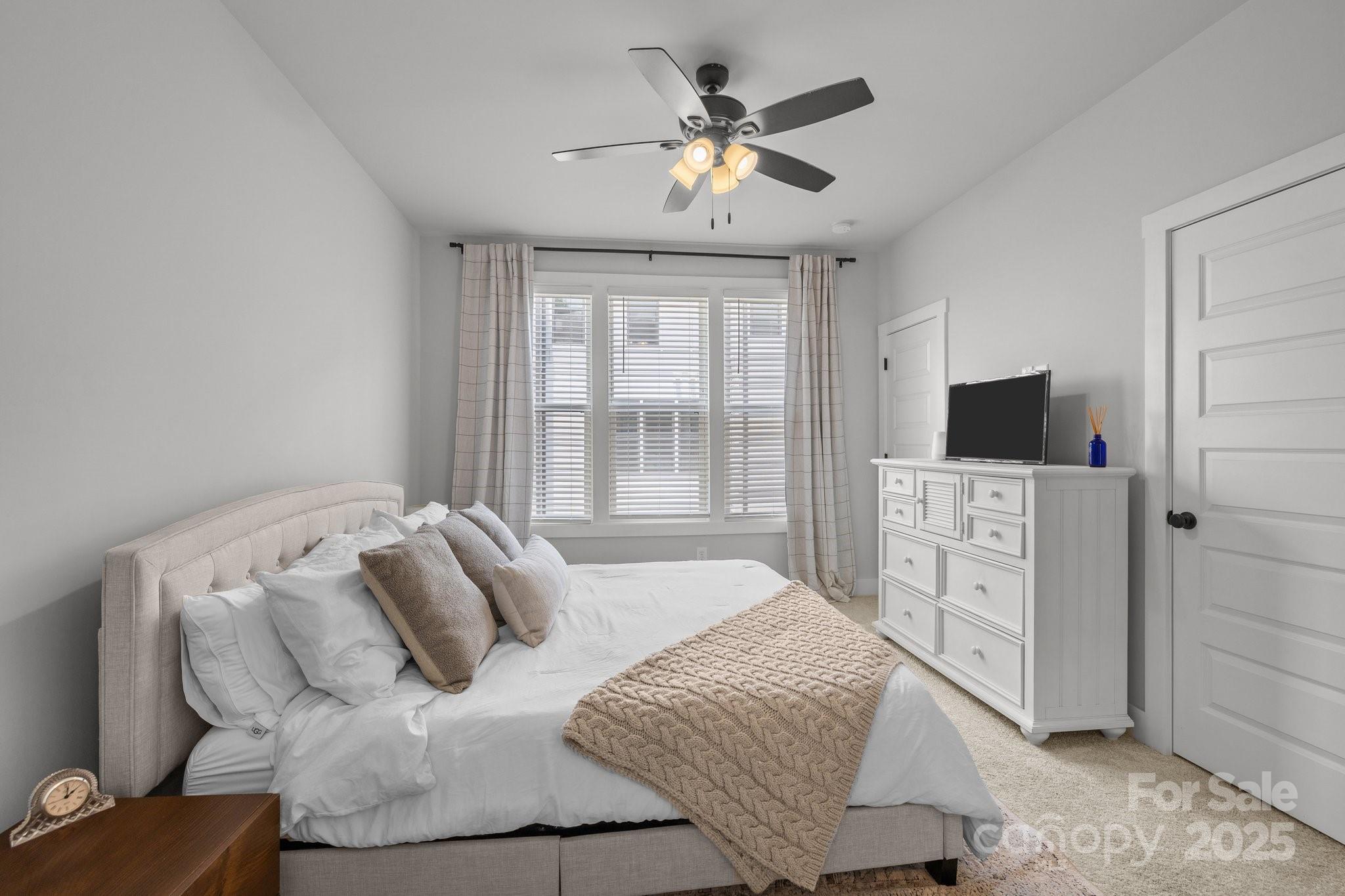 Tremont Station - Residential