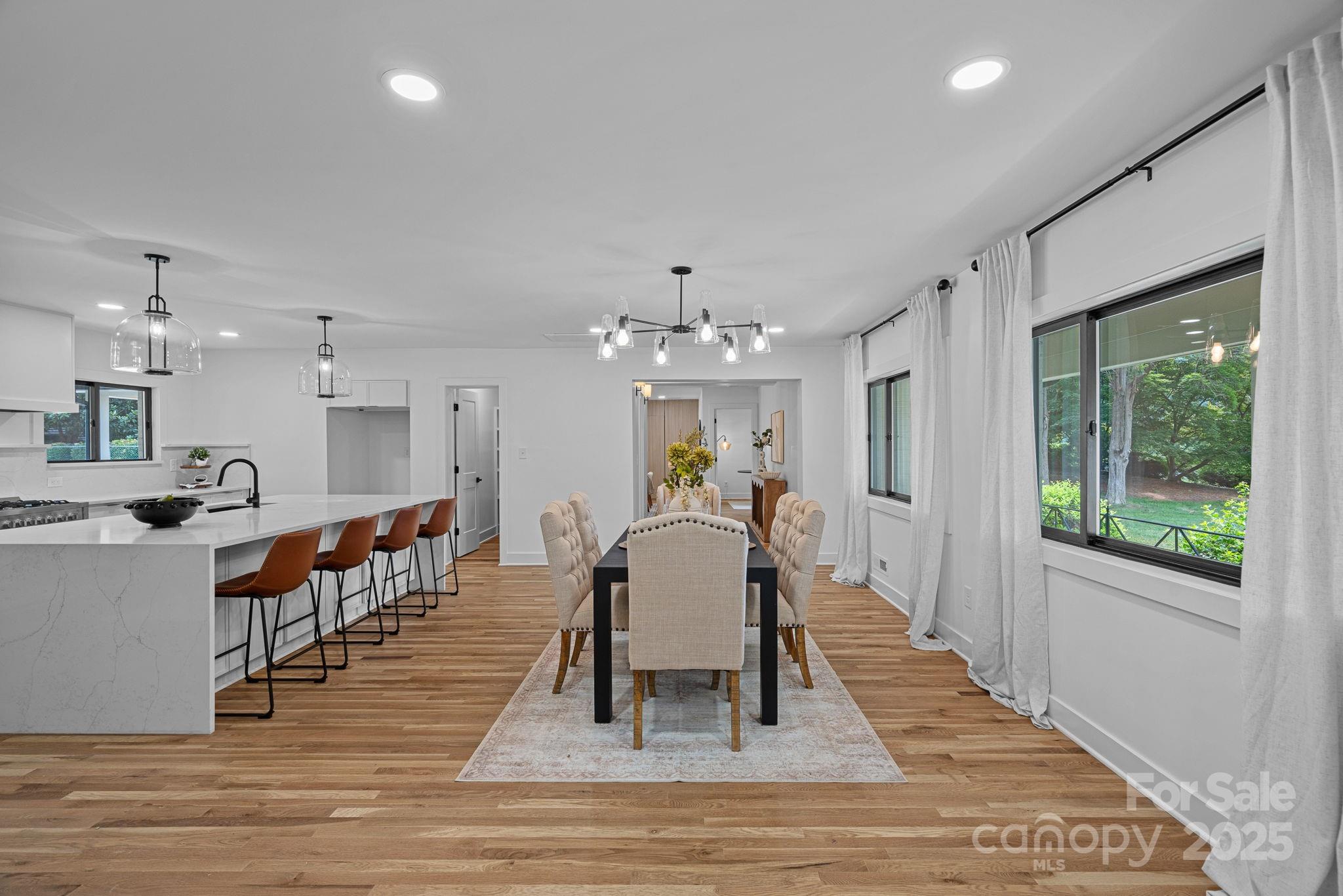 4209 Windwood Circle